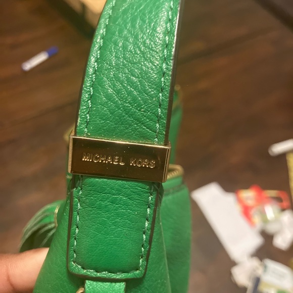 Michael Kors leather handbag - Picture 3 of 8